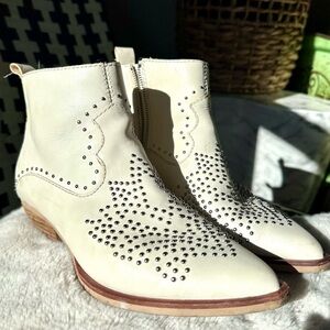 Dolce Vita Cream Ankle Boots with Studded Design